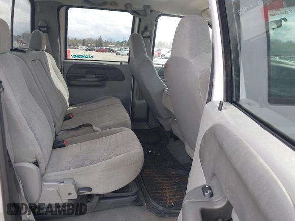 2004 Ford F-250 XL with VIN 1FTNW20L74EA70355, listed as a IAAI auction lot 41303705 with 237,456 mi miles and . Bid and sale history available at DreamBid. Image 8.