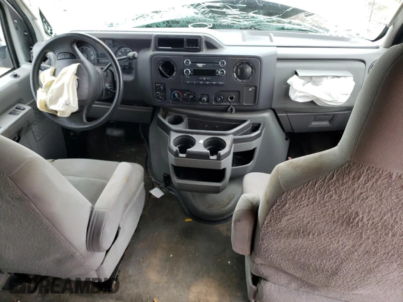 2012 Ford Econoline Passenger XL z VIN 1FBNE3BL2CDA98465, wystawiony jako Copart lot #51653395 z przebiegiem Nie podano mil oraz Czysty tytuł • Clean title. Historia ofert i sprzedaży dostępna na DreamBid. Obrazek 8.