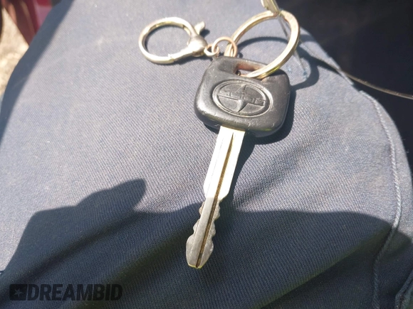2006 Scion xA z VIN JTKKT624260171630, wystawiony jako IAAI lot #42161145 z przebiegiem 194 764 mil mil oraz . Historia ofert i sprzedaży dostępna na DreamBid. Obrazek 11.