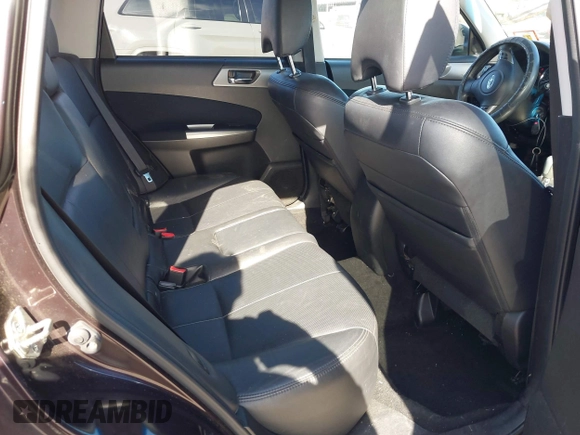 2013 Subaru Forester X Limited с VIN JF2SHAEC3DH431645, выставлен на аукционе IAAI как лот 41790458 с пробегом 136 250 миль миль и . История ставок и продаж доступна на DreamBid. Изображение 8.