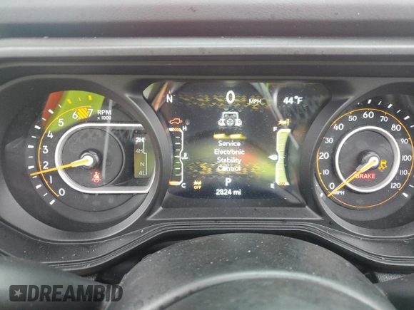 2025 Jeep Wrangler Sahara with VIN 1C4PJXEN0SW506260, listed as a Copart auction lot 46349375 with 2,824 mi miles and Clean Title. Bid and sale history available at DreamBid. Image 9.