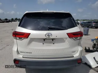 2018 Toyota Highlander SE with VIN 5TDKZRFH6JS531704, listed as a Copart auction lot 62944725 with Not provided miles and Salvage title. Bid and sale history available at DreamBid. Image 6.
