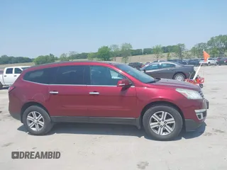 2015 Chevrolet Traverse LT z VIN 1GNKVHKD2FJ241884, wystawiony jako IAAI lot #42452598 z przebiegiem 194 214 mil mil oraz . Historia ofert i sprzedaży dostępna na DreamBid. Obrazek 13.