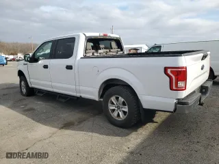 2015 Ford F-150 XLT w/HD Payload Pkg with VIN 1FTFW1EF9FKE25810, listed as a Copart auction lot 49225635 with 0 mi miles and Clean Title. Bid and sale history available at carsss.com. Image 2.
