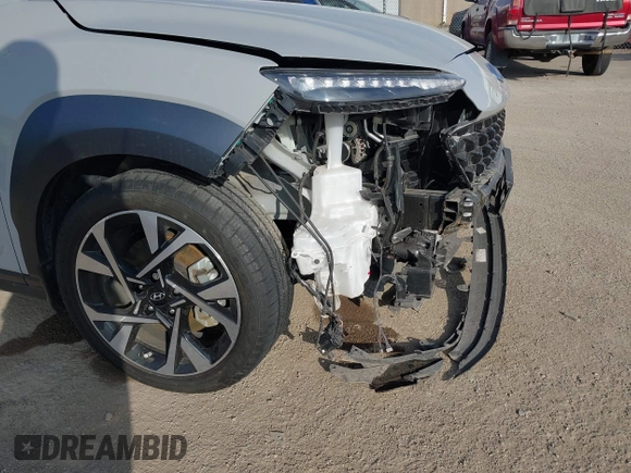 2022 Hyundai Kona Limited with VIN KM8K53A3XNU795476, listed as a IAAI auction lot 41172280 with 13,684 mi miles. Bid and sale history available at carsss.com. Image 6.