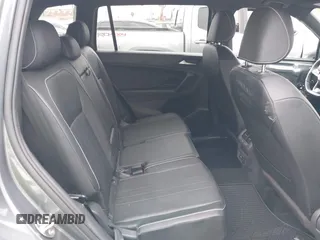 2023 Volkswagen Tiguan SE R-Line Black with VIN 3VV8B7AX3PM018096, listed as a IAAI auction lot 42174933 with 25,742 mi miles and . Bid and sale history available at DreamBid. Image 8.