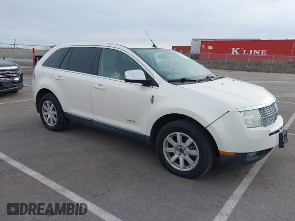 2008 Lincoln MKX with VIN 2LMDU68C48BJ09112, listed as a IAAI auction lot 41814169 with 189,005 mi miles. Bid and sale history available at carsss.com. Image 1.