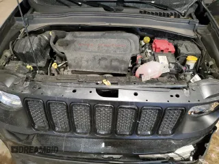 2021 Jeep Renegade 80th Anniversary с VIN ZACNJDBB0MPN35920, выставлен на аукционе Copart как лот 87294164 с пробегом 53 422 миль миль и Списание • Salvage title. История ставок и продаж доступна на DreamBid. Изображение 12.