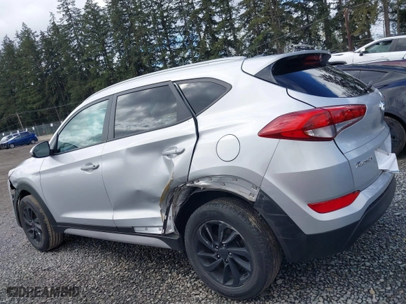 2017 Hyundai Tucson SE Plus with VIN KM8J33A40HU449337, listed as a IAAI auction lot 42010707 with 55,383 mi miles. Bid and sale history available at carsss.com. Image 15.