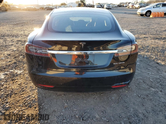 2019 Tesla Model S 75D with VIN 5YJSA1E23KF330239, listed as a Copart auction lot 86737544 with Not provided miles and Salvage title. Bid and sale history available at DreamBid. Image 6.