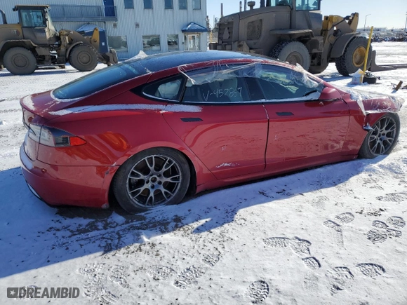2021 Tesla Model S Plaid with VIN 5YJSA1E6XMF452859, listed as a Copart auction lot 48117995 with 0 mi miles and Salvage Title. Bid and sale history available at carsss.com. Image 3.