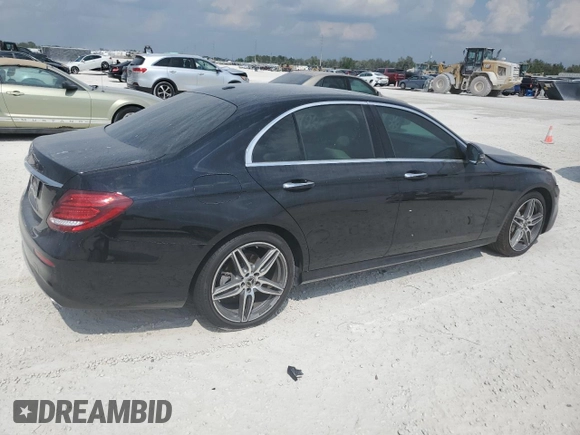 2018 Mercedes-Benz E-Class E 300 with VIN WDDZF4JB6JA467129, listed as a Copart auction lot 43755543 with 38,124 mi miles. Bid and sale history available at carsss.com. Image 3.