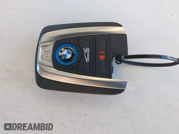 2019 BMW i3 with VIN WBY8P4C51K7E52192, listed as a IAAI auction lot 41696266 with 44,030 mi miles and . Bid and sale history available at DreamBid. Image 11.