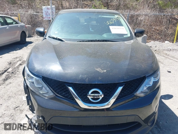 2017 Nissan Rogue SV with VIN JN1BJ1CP7HW020567, listed as a IAAI auction lot 42039374 with 186,979 mi miles and . Bid and sale history available at DreamBid. Image 12.