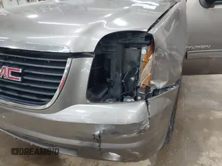 2011 GMC Yukon SLT with VIN 1GKS2CE02BR336524, listed as a IAAI auction lot 42189541 with 226,321 mi miles and . Bid and sale history available at DreamBid. Image 6.