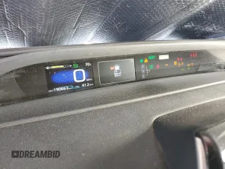 2017 Toyota Prius Two z VIN JTDKBRFU6H3053409, wystawiony jako Copart lot #48436015 z przebiegiem 190 663 mil mil oraz Szkoda całkowita • Salvage title. Historia ofert i sprzedaży dostępna na DreamBid. Obrazek 9.