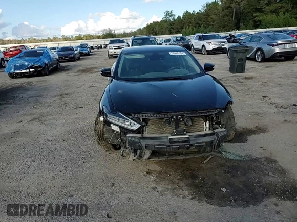 2021 Nissan Maxima SV with VIN 1N4AA6CV4MC507800, listed as a Copart auction lot 48749595 with 82,037 mi miles and Salvage Title. Bid and sale history available at DreamBid. Image 10.