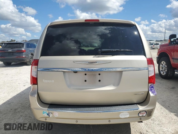 2016 Chrysler Town & Country Limited Platinum with VIN 2C4RC1GG8GR127604, listed as a Copart auction lot 77874084 with 0 mi miles and Salvage Title. Bid and sale history available at carsss.com. Image 6.