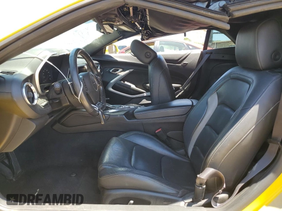 2017 Chevrolet Camaro 2LT z VIN 1G1FD3DS6H0104122, wystawiony jako Copart lot #58320065 z przebiegiem 140 796 mil mil oraz Szkoda całkowita • Salvage title. Historia ofert i sprzedaży dostępna na DreamBid. Obrazek 7.