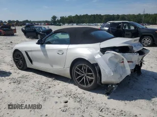 2022 BMW Z4 sDrive30i with VIN WBAHF3C05NWX38019, listed as a Copart auction lot 69311164 with 0 mi miles and Salvage Title. Bid and sale history available at carsss.com. Image 2.