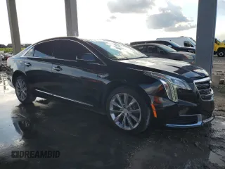 2018 Cadillac XTS Livery z VIN 2G61U5S35J9145963, wystawiony jako Copart lot #86895164 z przebiegiem 45 697 mil mil oraz Szkoda całkowita • Salvage title. Historia ofert i sprzedaży dostępna na DreamBid. Obrazek 4.