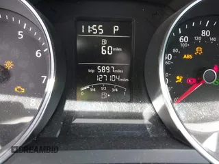 2015 Volkswagen Jetta SE z VIN 3VWD17AJ8FM403564, wystawiony jako IAAI lot #42016363 z przebiegiem 127 104 mil mil oraz . Historia ofert i sprzedaży dostępna na DreamBid. Obrazek 7.
