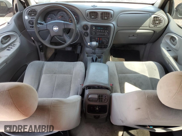 2008 Chevrolet TrailBlazer 3LT with VIN 1GNDT13S582240504, listed as a Copart auction lot 53967635 with 180,824 mi miles and Salvage Title. Bid and sale history available at DreamBid. Image 8.
