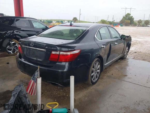 2007 Lexus LS 460 z VIN JTHBL46F275041387, wystawiony jako IAAI lot #42417384 z przebiegiem 154 787 mil mil oraz . Historia ofert i sprzedaży dostępna na DreamBid. Obrazek 4.