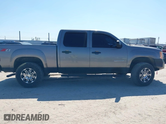 2008 GMC Sierra 1500 SLE1 with VIN 3GTEK13J98G303148, listed as a IAAI auction lot 41494249 with 358,928 mi miles. Bid and sale history available at carsss.com. Image 13.