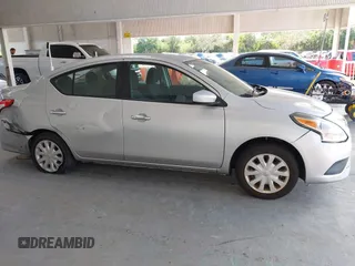 2019 Nissan Versa SV z VIN 3N1CN7AP0KL843210, wystawiony jako IAAI lot #42153678 z przebiegiem 94 408 mil mil oraz . Historia ofert i sprzedaży dostępna na DreamBid. Obrazek 13.