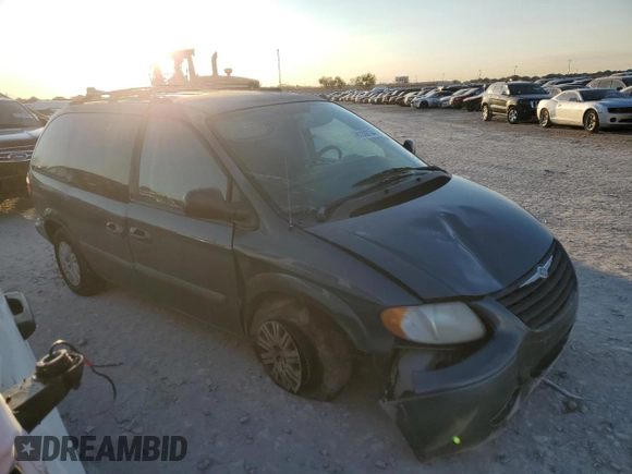 2006 Chrysler Town & Country with VIN 1A8GP45R96B529235, listed as a Copart auction lot 81339734 with 259,237 mi miles and Salvage Title. Bid and sale history available at DreamBid. Image 4.