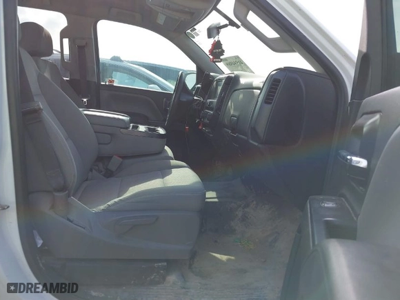 2019 Chevrolet Silverado 1500 LD Work Truck with VIN 2GCRCNEC5K1214617, listed as a IAAI auction lot 41594989 with 118,423 mi miles. Bid and sale history available at carsss.com. Image 5.