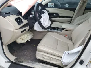 2015 Acura RLX Tech Pkg with VIN JH4KC1F54FC000596, listed as a Copart auction lot 84196324 with 0 mi miles and Salvage Title. Bid and sale history available at carsss.com. Image 7.