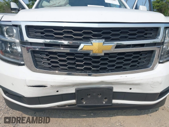 2017 Chevrolet Tahoe LT z VIN 1GNSKBKC2HR330422, wystawiony jako IAAI lot #42419205 z przebiegiem 136 444 mil mil oraz . Historia ofert i sprzedaży dostępna na DreamBid. Obrazek 6.