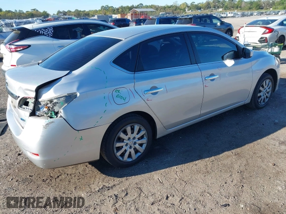 2014 Nissan Sentra SR z VIN 3N1AB7AP1EY218581, wystawiony jako IAAI lot #41853117 z przebiegiem 125 967 mil mil oraz . Historia ofert i sprzedaży dostępna na DreamBid. Obrazek 4.