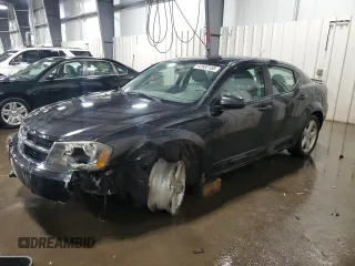 2008 Dodge Avenger R/T with VIN 1B3LC76M68N108372, listed as a Copart auction lot 42932185 with 157,140 mi miles and Salvage Title. Bid and sale history available at carsss.com. Image 1.