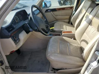 1994 Mercedes-Benz E Class with VIN WDBEA32E2RC119398, listed as a Copart auction lot 54427825 with 277,850 mi miles and Clean Title. Bid and sale history available at carsss.com. Image 7.