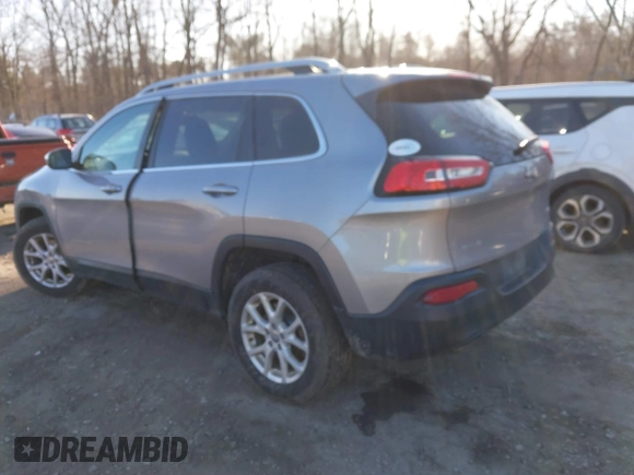 2018 Jeep Cherokee Latitude Plus with VIN 1C4PJMLB6JD526661, listed as a IAAI auction lot 41868189 with 138,572 mi miles and . Bid and sale history available at DreamBid. Image 3.