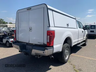 2020 Ford F-250 XL с VIN 1FT7X2B67LEC53718, выставлен на аукционе IAAI как лот 42743536 с пробегом 140 856 миль миль и . История ставок и продаж доступна на DreamBid. Изображение 20.