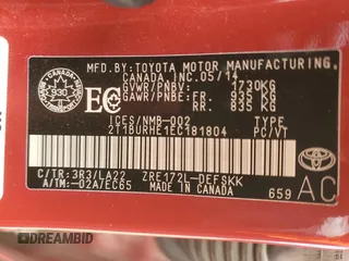 2014 Toyota Corolla L z VIN 2T1BURHE1EC181804, wystawiony jako Copart lot #59631785 z przebiegiem 140 002 mil mil oraz Szkoda całkowita • Salvage title. Historia ofert i sprzedaży dostępna na DreamBid. Obrazek 12.