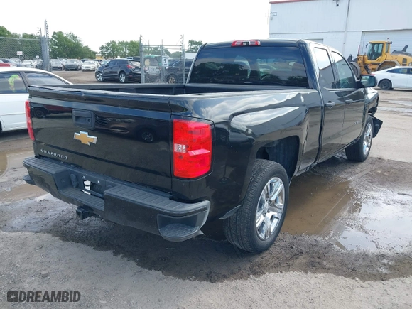 2018 Chevrolet Silverado 1500 Custom with VIN 1GCRCPEC3JZ329430, listed as a IAAI auction lot 42122097 with 199,580 mi miles. Bid and sale history available at carsss.com. Image 4.