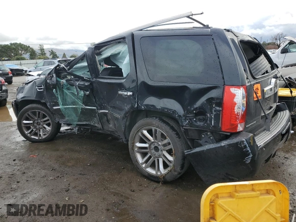 2013 Cadillac Escalade Platinum Edition with VIN 1GYS4DEF2DR129113, listed as a Copart auction lot 86379294 with 0 mi miles and Salvage Title. Bid and sale history available at carsss.com. Image 2.