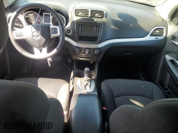 2018 Dodge Journey SXT with VIN 3C4PDDBG4JT530190, listed as a Copart auction lot 48409055 with 39,866 mi miles and Salvage title. Bid and sale history available at DreamBid. Image 8.