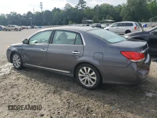 2012 Toyota Avalon z VIN 4T1BK3DB2CU465002, wystawiony jako Copart lot #55247345 z przebiegiem 131 583 mil mil oraz Szkoda całkowita • Salvage title. Historia ofert i sprzedaży dostępna na DreamBid. Obrazek 2.