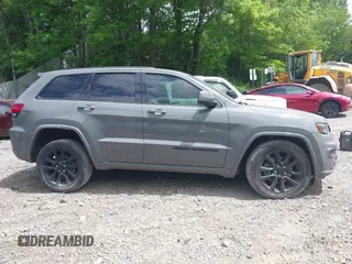 2021 Jeep Grand Cherokee Laredo E с VIN 1C4RJEAG0MC658371, выставлен на аукционе IAAI как лот 42271039 с пробегом 39 919 миль миль и . История ставок и продаж доступна на DreamBid. Изображение 14.