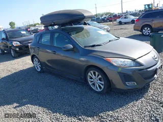 2011 Mazda Mazda3 s Sport with VIN JM1BL1K64B1434488, listed as a IAAI auction lot 42061199 with 92,087 mi miles. Bid and sale history available at carsss.com. Image 1.