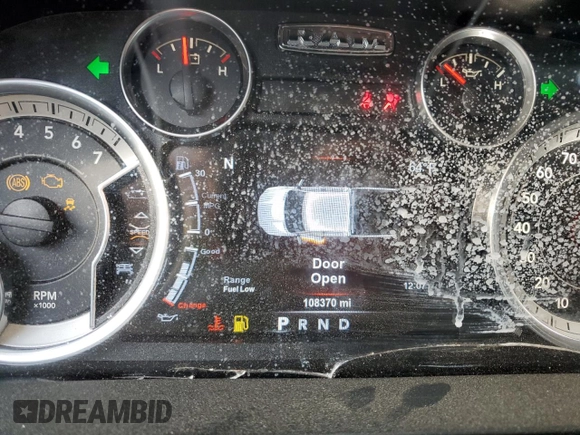 2015 Ram 1500 Outdoorsman z VIN 1C6RR6LT7FS668565, wystawiony jako Copart lot #54931215 z przebiegiem 108 370 mil mil oraz Szkoda całkowita • Salvage title. Historia ofert i sprzedaży dostępna na DreamBid. Obrazek 9.