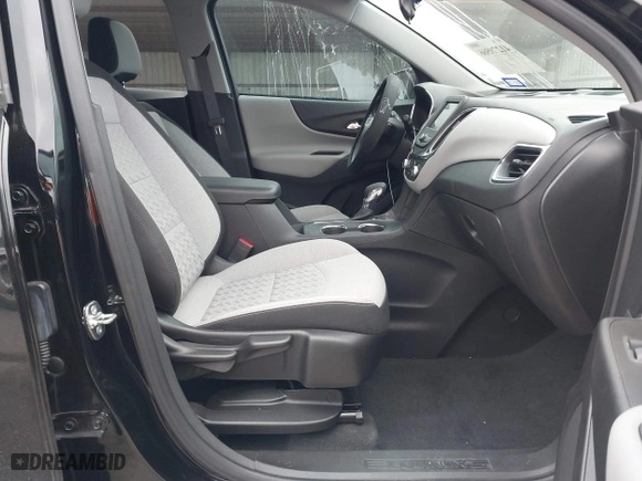 2024 Chevrolet Equinox LS with VIN 3GNAXHEG1RL235275, listed as a IAAI auction lot 41278566 with 48,546 mi miles. Bid and sale history available at carsss.com. Image 5.