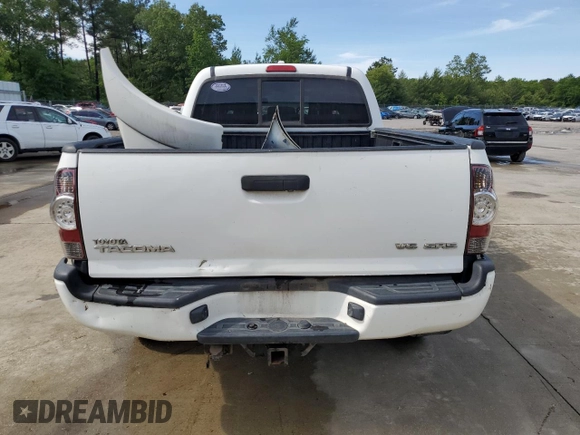 2010 Toyota Tacoma z VIN 5TEMU4FN7AZ710076, wystawiony jako Copart lot #56384345 z przebiegiem 215 043 mil mil oraz Szkoda całkowita • Salvage title. Historia ofert i sprzedaży dostępna na DreamBid. Obrazek 6.