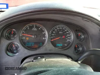 2011 Chevrolet Avalanche LS with VIN 3GNMCEE05BG151002, listed as a Copart auction lot 84742434 with 238,454 mi miles and Salvage Title. Bid and sale history available at carsss.com. Image 9.